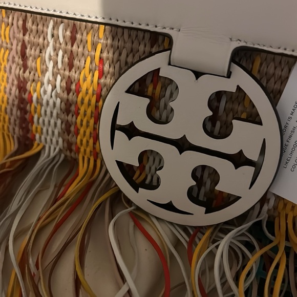 New Tory Burch clutch - Picture 4 of 9